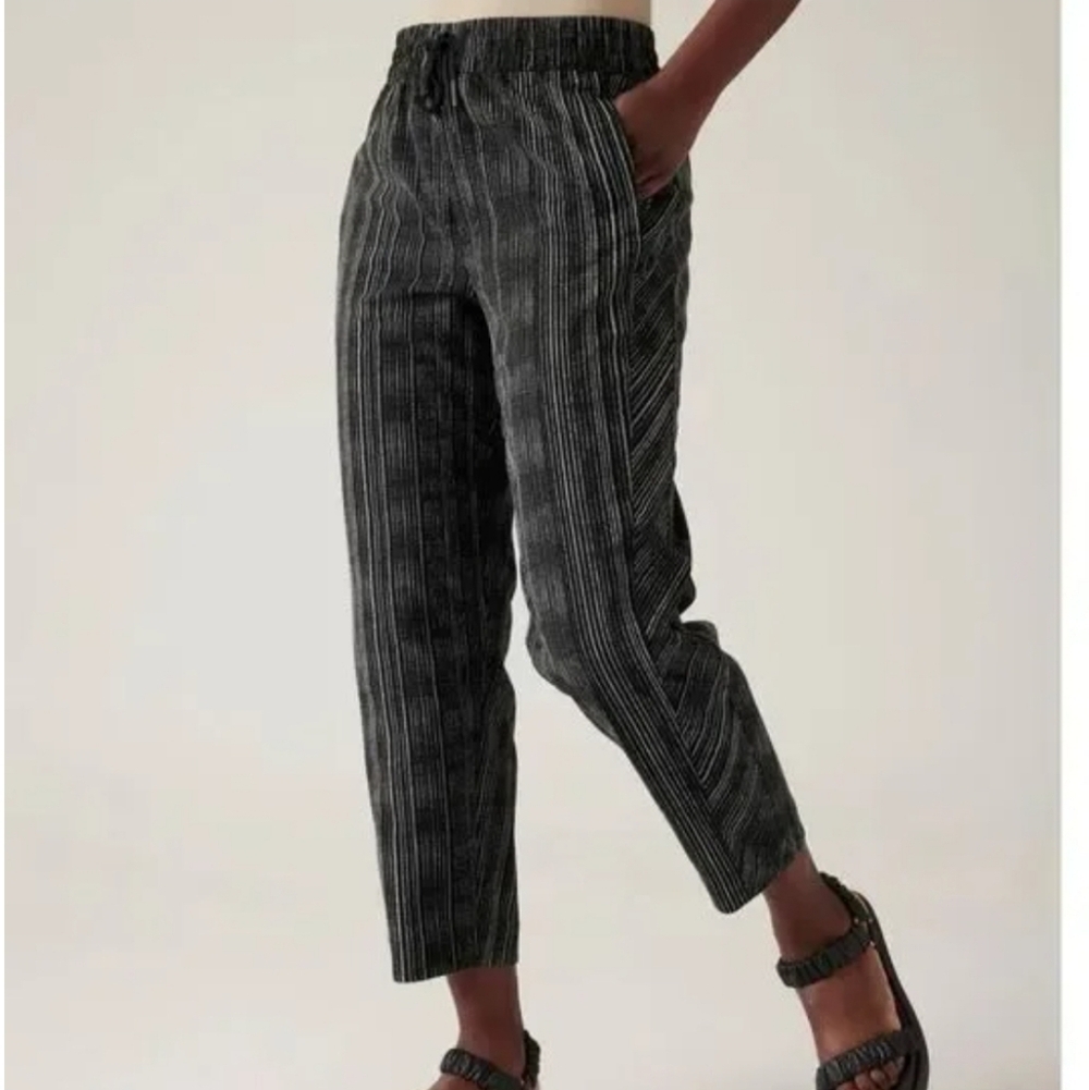 Athleta Arrival amara striped black ankle pants Sz 6P